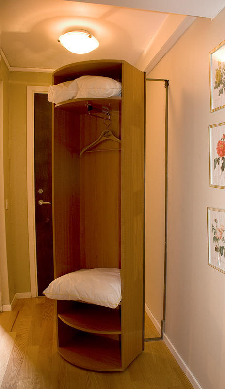 Hotel Vaennaes Vannas Chambre photo